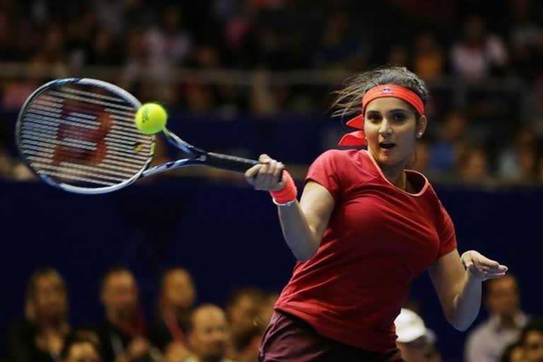 Sania Mirza at French Open, Lucie Hradecka knocked out in French Open, Sania Mirza performance in French Open, French Open updates