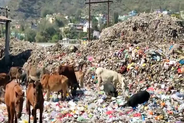 Temporary trenching ground on the banks of Alaknanda river in Srinagar to be removed