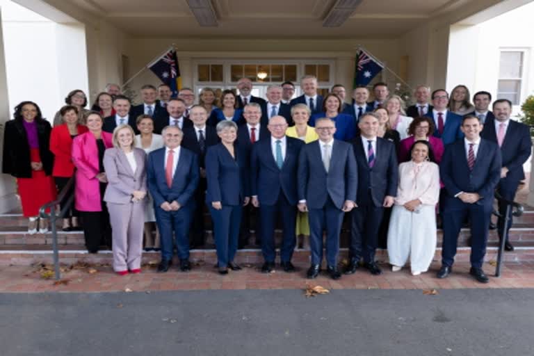 New Australian government includes record 13 women ministers