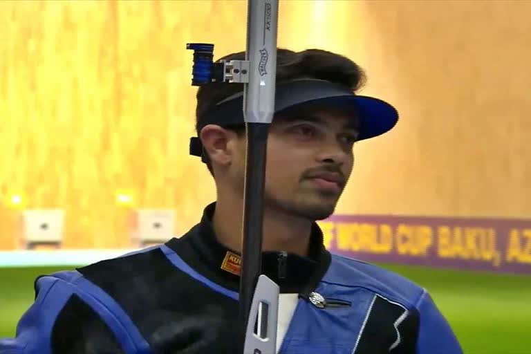 ISSF World Cup  Swapnil Kusale won silver medal  Swapnil Kusale  आईएसएसएफ विश्व कप  स्वप्निल कुसाले ने जीता सिल्वर मेडल  राइफल/पिस्टल/शॉटगन  खेल समाचार  Rifle/Pistol/Shotgun  Sports News  स्वप्निल कुसाले