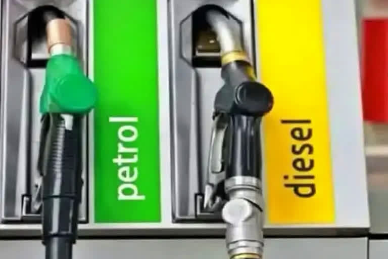 Petrol and Diesel Prices Today, Fuel prices remained unchanged on Monday, Petrol and Diesel Prices Karnataka statewide today, ಇಂದು ಪೆಟ್ರೋಲ್ ಮತ್ತು ಡೀಸೆಲ್ ಬೆಲೆಗಳು, ಸೋಮವಾರ ಇಂಧನ ಬೆಲೆಗಳು ಯಥಾಸ್ಥಿತಿ, ಇಂದು ಕರ್ನಾಟಕ ರಾಜ್ಯಾದ್ಯಂತ ಪೆಟ್ರೋಲ್ ಮತ್ತು ಡೀಸೆಲ್ ಬೆಲೆ ಹೀಗಿದೆ,