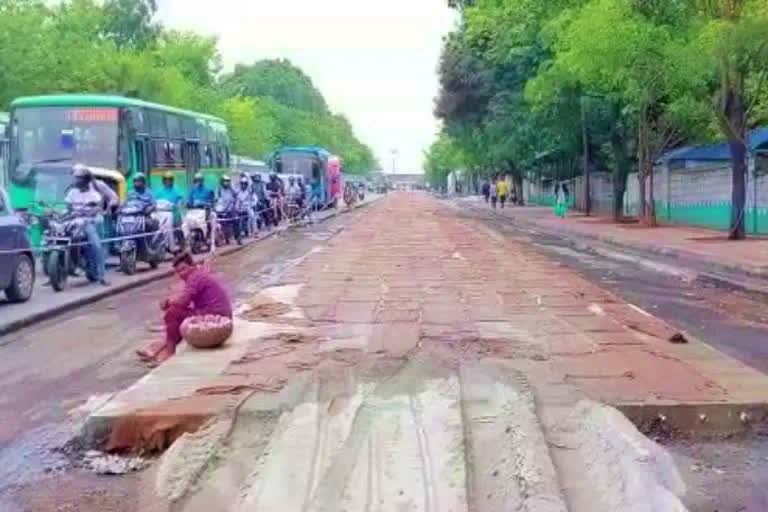 bengalore road white tapping work complete within one month