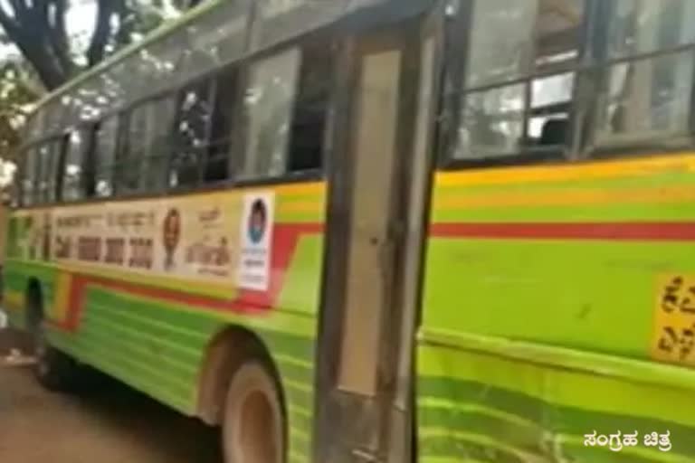 ksrtc-bus-driver-saves-many-lives-despite-heart-attack