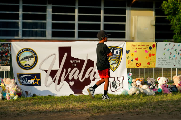 Families of Uvalde and Buffalo victims to testify in Congress