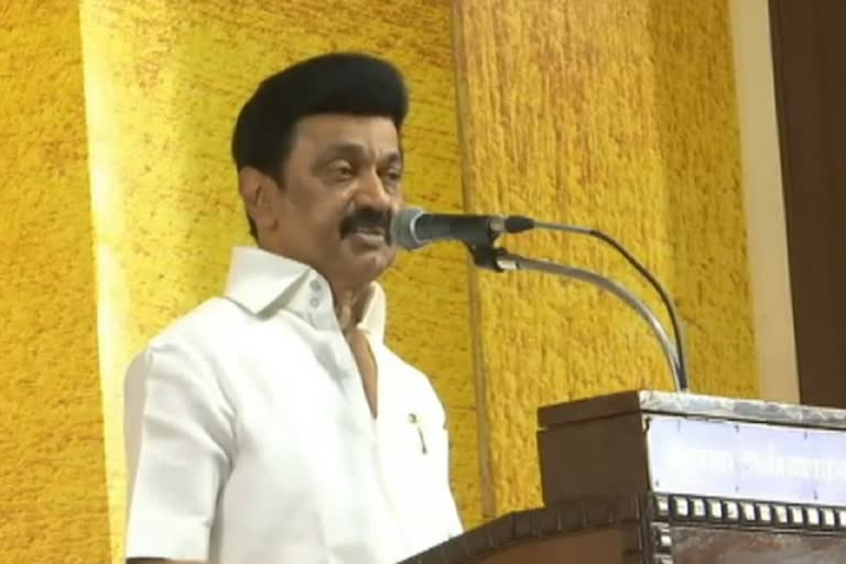 தமிழ்நாட்டில் கை ரிக்‌ஷாவை ஒழித்தவர் கருணாநிதி - வேருக்கு விழா நிகழ்வில் ஸ்டாலின் உரை