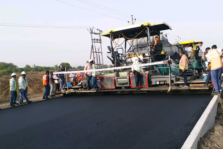 World record construction starts on Maharashtra-Amravati-Akola highway