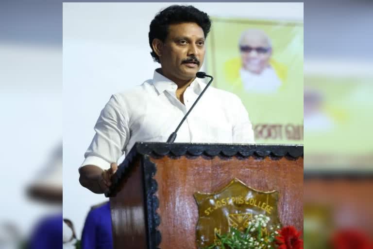 பொதுத்தேர்வுக்கு  வராத மாணவர்களை எழுத வைக்க நடவடிக்கை - அன்பில் மகேஷ்