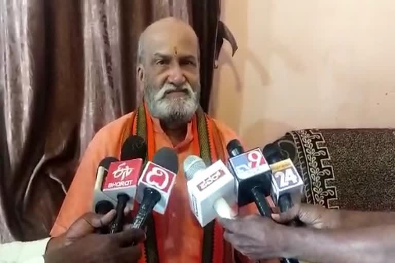 Pramod Muthalik reaction about Srirangapatna Jamia Masjid issue