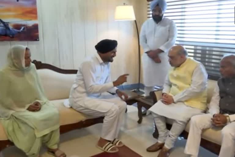 Sidhu Musewala family met Amit Shah