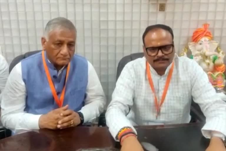 kashmiri-pandits-did-not-migrate-replied-union-minister-vk-singh