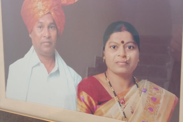 Husband kills wife