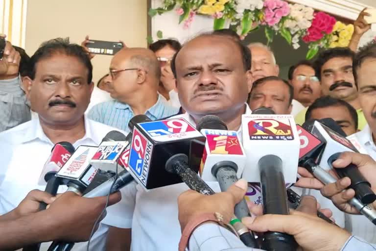 H.D.Kumaraswamy talked to Press