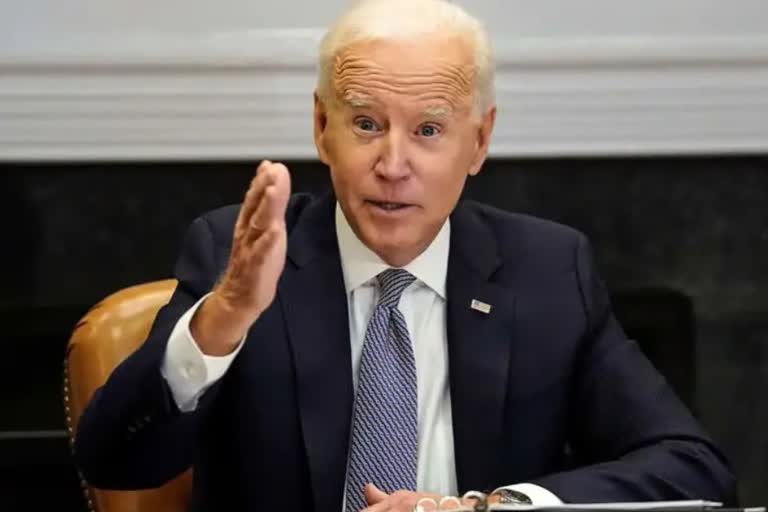 Joe Biden was rushed to a safe house  ജോ ബൈഡന്‍റെ വസതിക്ക് മുകളിലൂടെ വിമാനം പറന്നു  ഡെലവെയറിലെ റെഹോബോത്ത് ബീച്ച്  ബീച്ച് ഹൗസിന് മുകളിലൂടെയാണ് വിമാനം പറന്നു