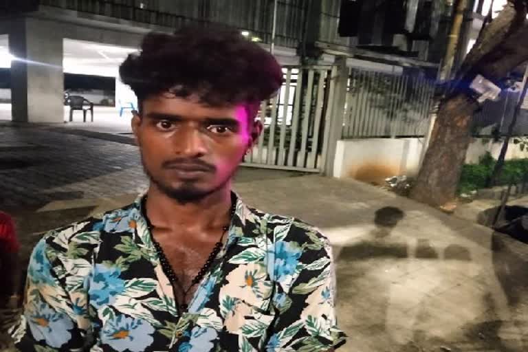 சென்னையில் இருதரப்பினரிடையே மோதல் - ஓட ஓட விரட்டி இளைஞர் கொலை