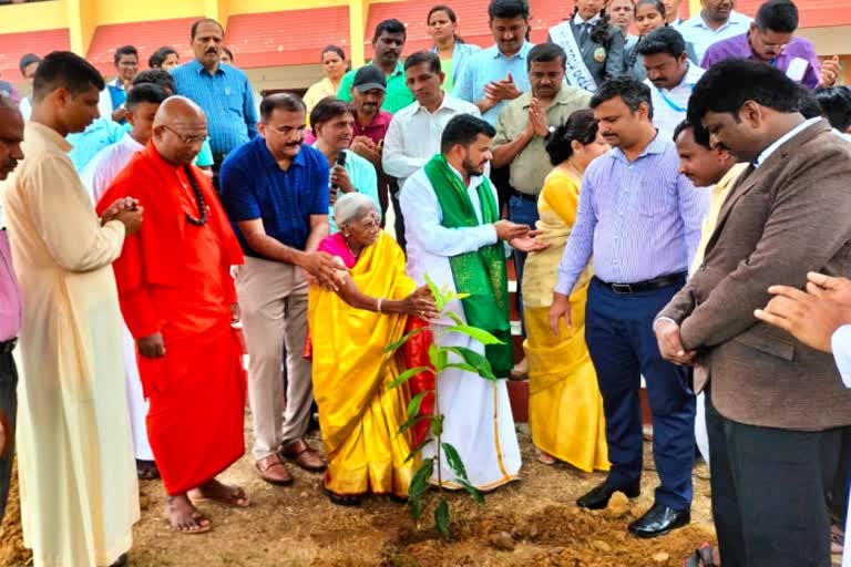 world-environment-day-celebration-in-saint-joepsh-aksharadhama-school