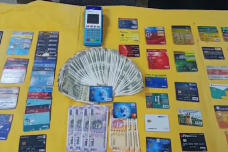 atm-cards-robbery-gang-arrest-in-visakha