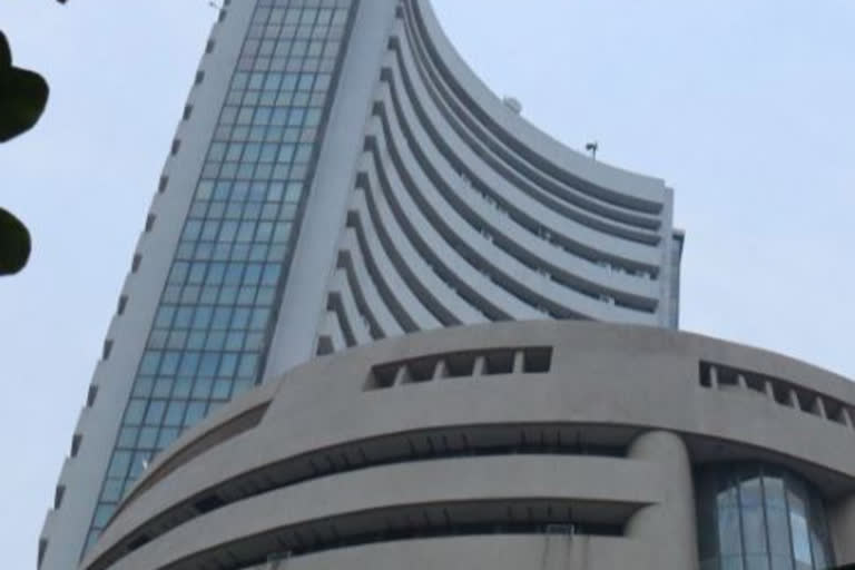 Markets recover from initial decline following RBI monetary policy review