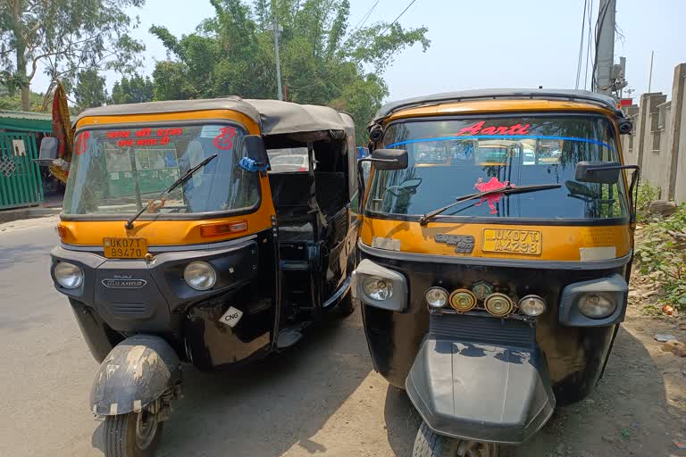 auto drivers of Dehradun