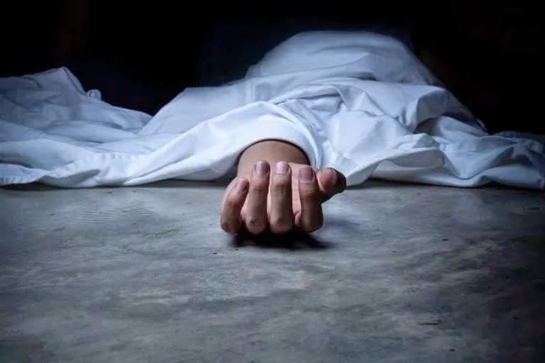 Mohammed Khaza commits suicide with loan apps harassment in javaharnagar, Hyderabad