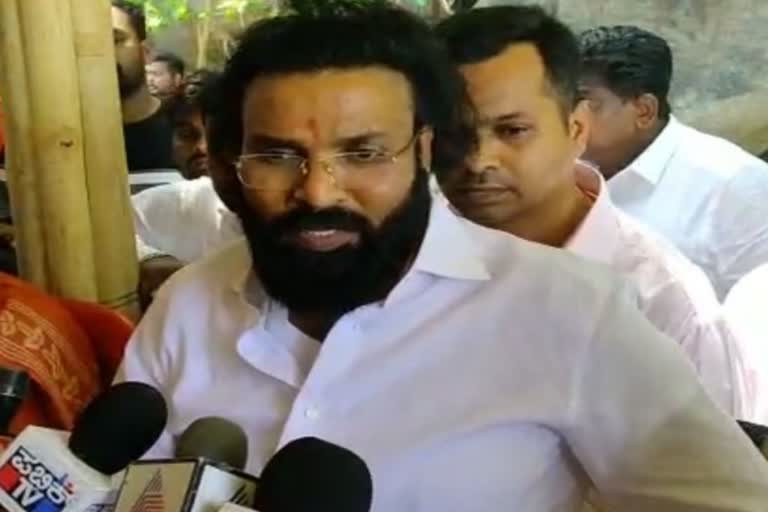 Siddaramaiah is like a Bhasmasura says Sriramulu