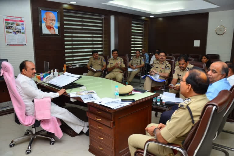 City Police Act Execute in Hyderabad For pub permits and management