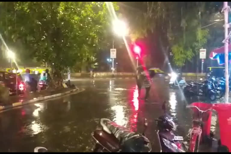 Raining In Mumbai