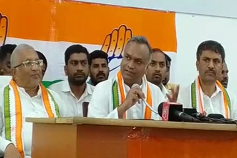 we will send chaddis to modi those sent by bjp workers says priyank kharge