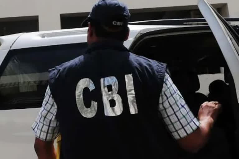 cbi interrogate plaintiff in nizam palace in TET Recruitment Scam case