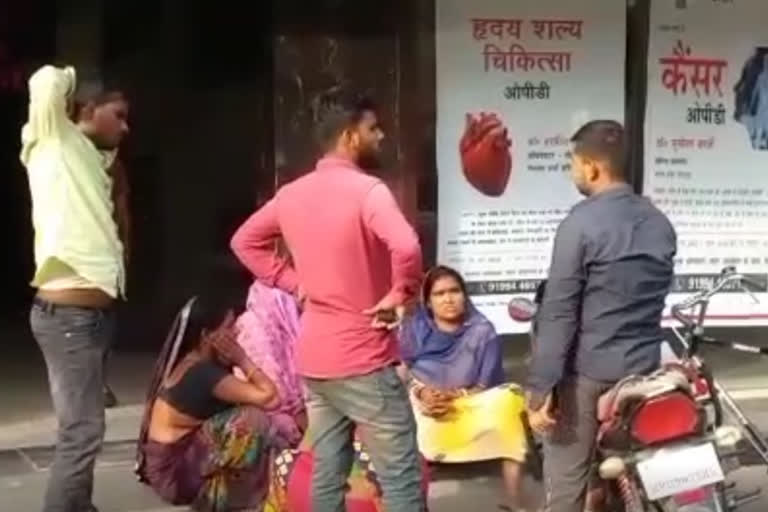 बेगूसराय में मंदिर से सोते हुए पुजारी को मारी गोली