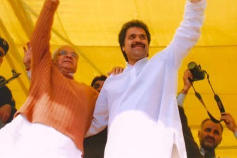 Kuldeep Bishnoi expelled from party posts but not from Congress say sources