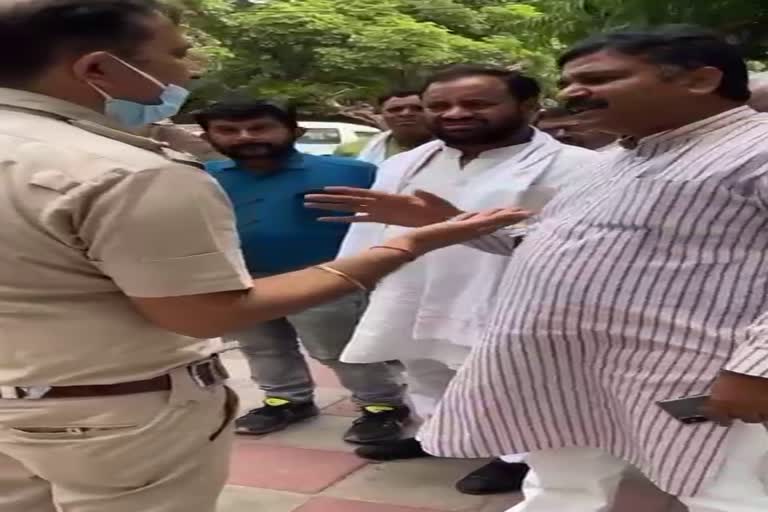 Delhi Police stopped cabinet minister Tikaram Julie