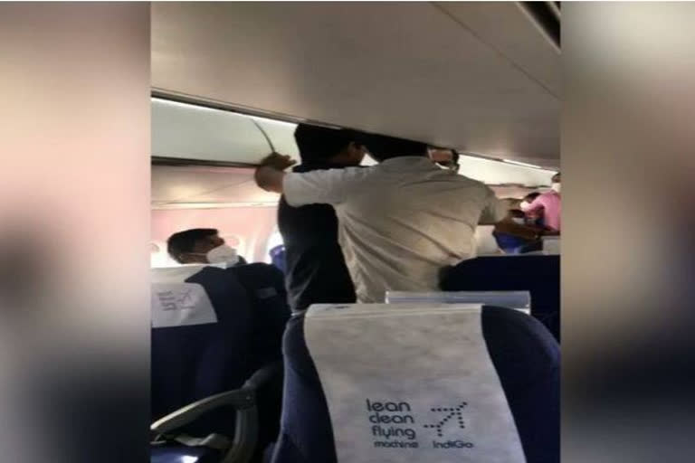 Thiruvananthapuram Protest against CM in plane  മുഖ്യമന്ത്രിയ്‌ക്കെതിരെ വിമാനത്തിനുള്ളില്‍ യൂത്ത് കോണ്‍ഗ്രസ് പ്രതിഷേധം  തിരുവനന്തപുരം ഇന്നത്തെ വാര്‍ത്ത  Protest against CM in plane Thiruvananthapuram