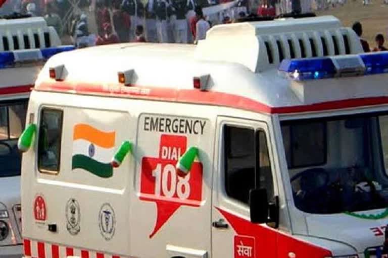 Ambulance stuck in jam