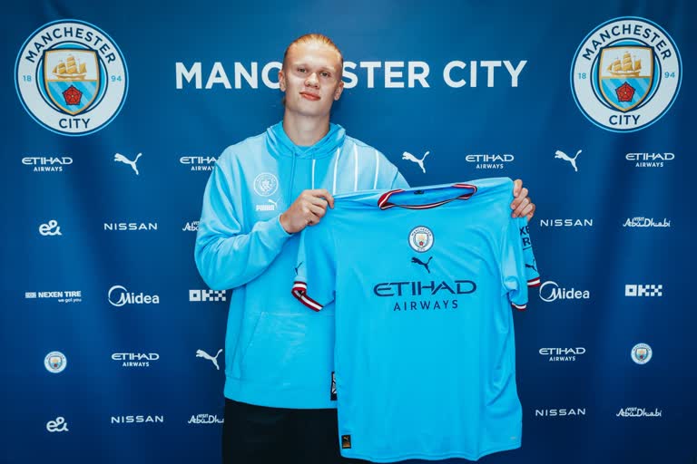 Manchester City complete signing of Erling Haaland  Erling Haaland  Manchester City  എര്‍ലിങ് ഹാലൻഡ്  മാഞ്ചസ്റ്റര്‍ സിറ്റി  എര്‍ലിങ് ഹാലൻഡുമായി മാഞ്ചസ്റ്റര്‍ സിറ്റി കാരാറൊപ്പിട്ടു  ബൊറൂസിയ ഡോട്ട്‌മുണ്ട്  Borussia Dortmund