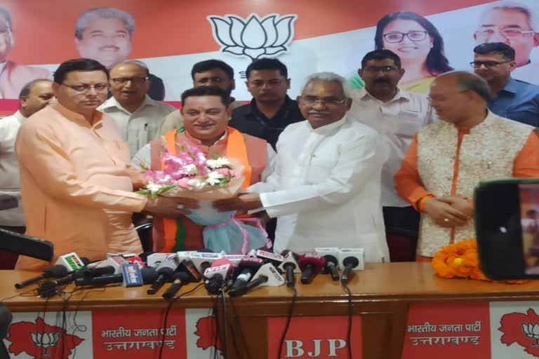 Deepak Bali joins BJP