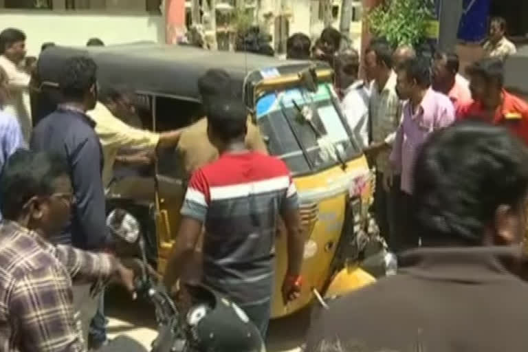 one died falling in manhole at tirupathi