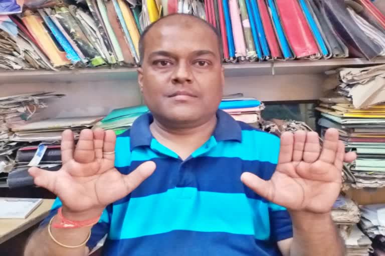 25 fingers of Manish Kumar of Patna