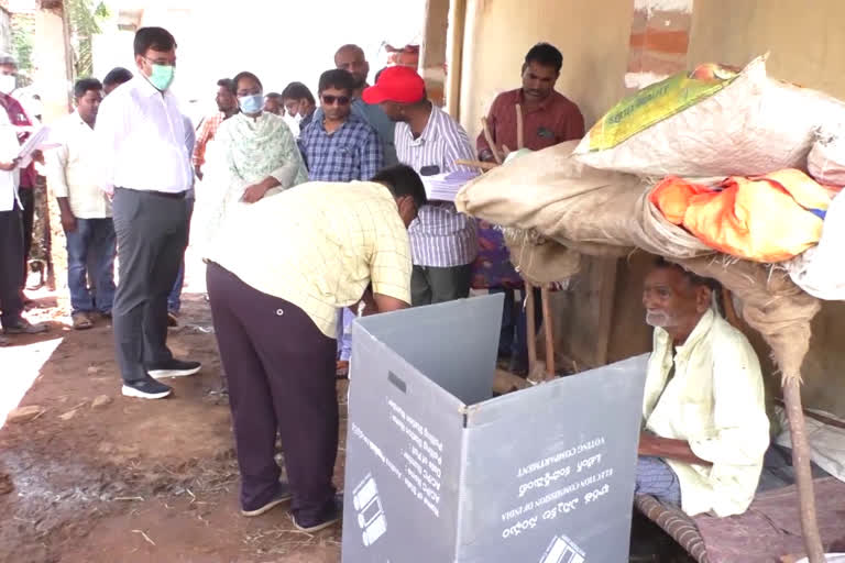 Mobile polling postal ballots