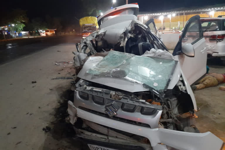 Gorakhpur family members die in car accident in Basti