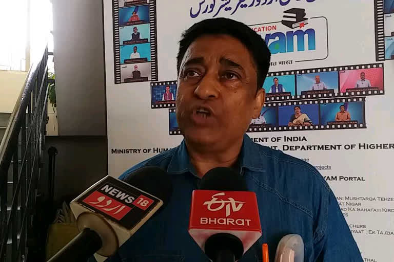 Dr Sarwar Sajid On Gopi Chand Narang