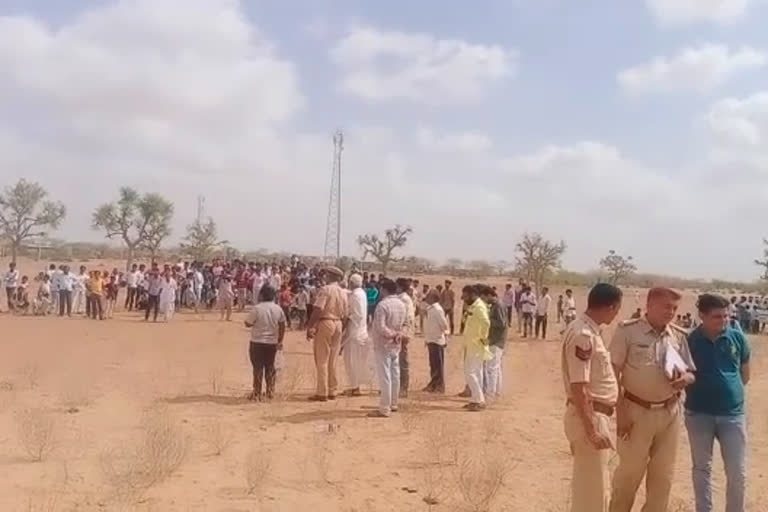 Father Commits Suicide with daughters in Barmer