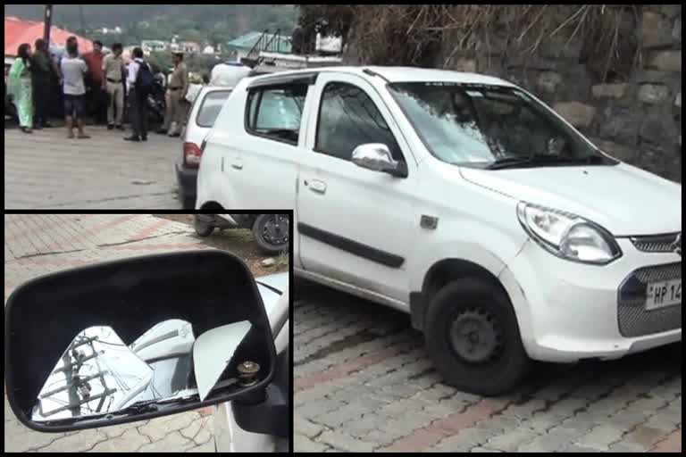 Glasses of vehicles broken in Solan