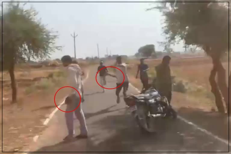 Stone Pelting on Forest Department Team in Kaman