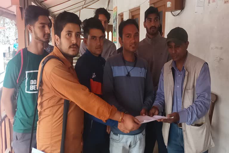 ABVP submitted memorandum to SDM regarding deteriorating arrangements in Mussoorie