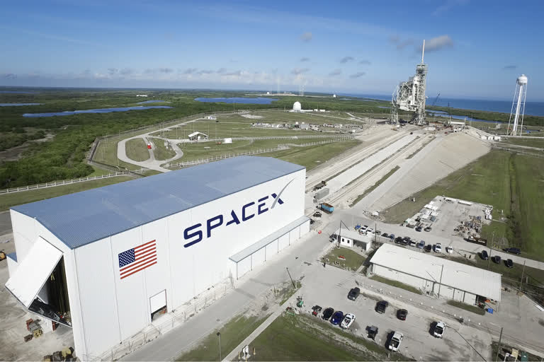 SpaceX fires employees who criticized Elon Musk