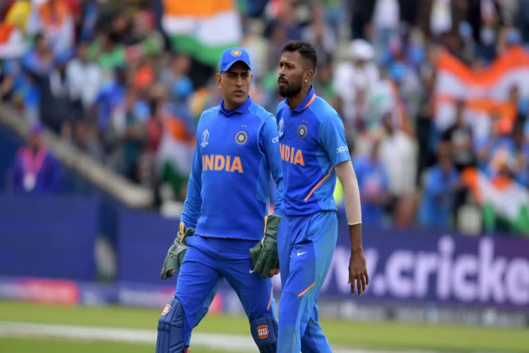 Hardik Pandya  ഹാര്‍ദിക്ക് പാണ്ഡ്യ  ഇന്ത്യ vs ദക്ഷിണാഫ്രിക്ക  എം എസ് ധോണി ഹാര്‍ദിക്ക് പാണ്ഡ്യ  ക്രിക്കറ്റ് ജീവിതത്തിൽ വഴിത്തിരിവായത് ധോണിയുടെ ഉപദേശം  വെളിപ്പെടുത്തലുമായി ഹാര്‍ദിക്  Dhoni taught one thing Hardik Pandya  MS DHONI Hardik Pandya  IND VS SA  INDIA SOUTH AFRICA SERIES