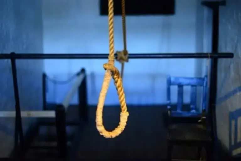 2nd-pu-student-committed-suicide-in-gadag