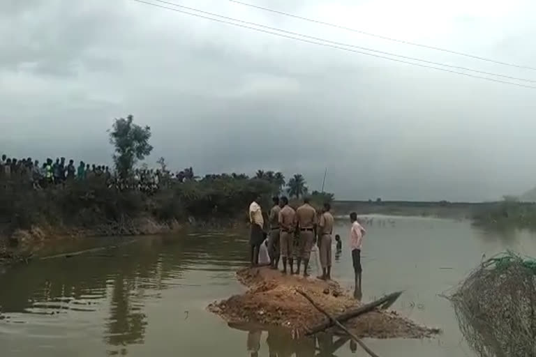 three-youths-drowned-in-lake-at-kaduru