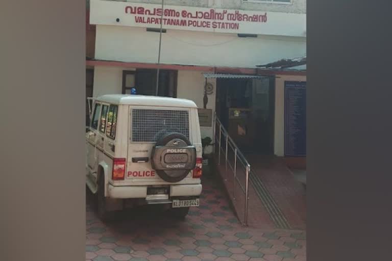 Pre metric hostel cook sexual assault minor girls  Pre metric hostel cook arrested in Kannur  valapattanam hostel cook arrest for rape  കൗമാരക്കാരായ രണ്ട് പെൺകുട്ടികളെ പീഡനത്തിനിരയാക്കി  പ്രീ മെട്രിക് ഹോസ്റ്റൽ കുക്ക് അറസ്റ്റിൽ  ഹോസ്റ്റലിലെ കുട്ടികളെ കുക്ക് പീഡിപ്പിച്ചു