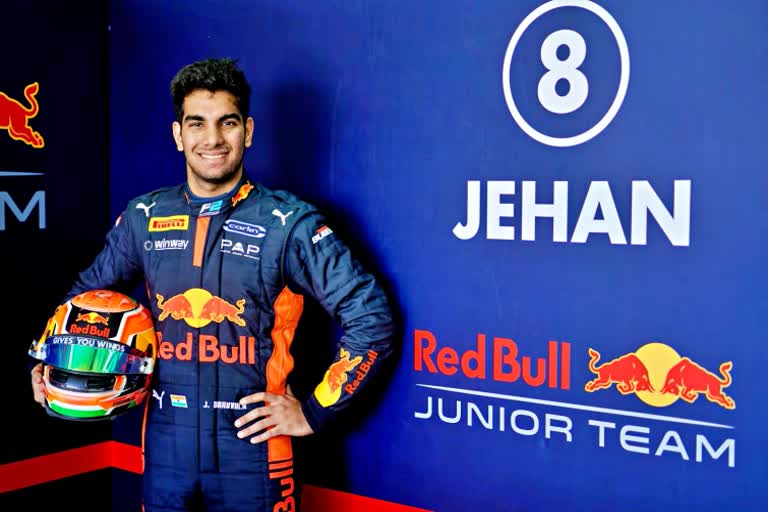 car race  Formula 1 Test Drive  Jehan Daruvala  his first test drive in F1  with McLaren  sports news in hindi  जेहान दारुवाला  फॉर्मूला 1  युवा भारतीय रेस ड्राइवर